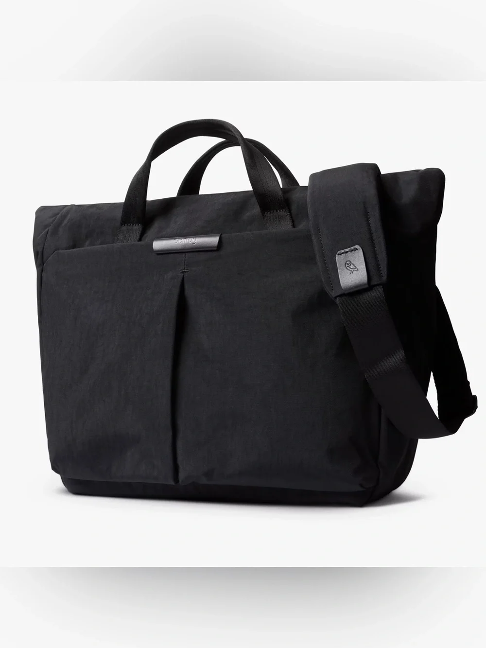 Bellroy Tokyo Messenger Tote with Padded Shoulder Strap